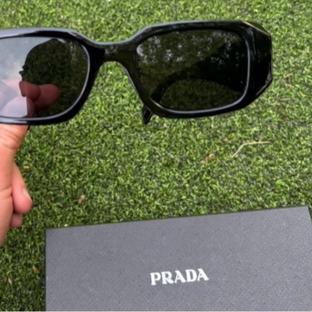 🕶 Prada Rectangle Sunglasses – Style SPR17_E1AB_F05S0_C_049 - Picture 3 of 5
